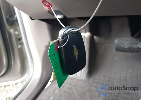 2019 Chevrolet Traverse 1Lt из США, поврежденный, VIN 1GNERGKW2KJ220749